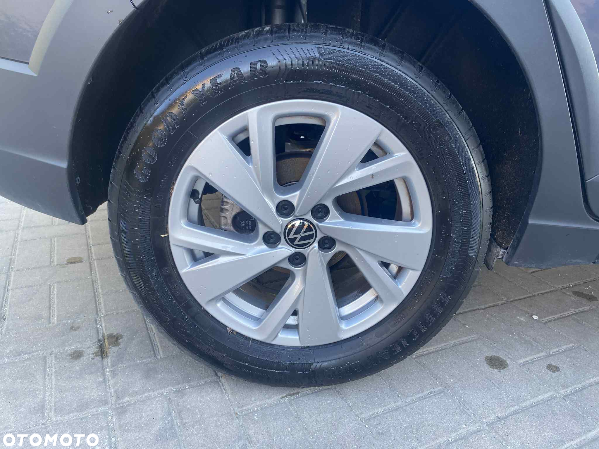 Volkswagen Taigo - 19