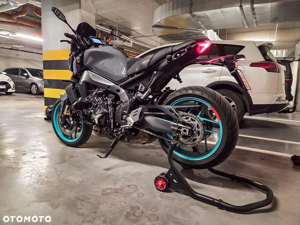 Yamaha MT - 13