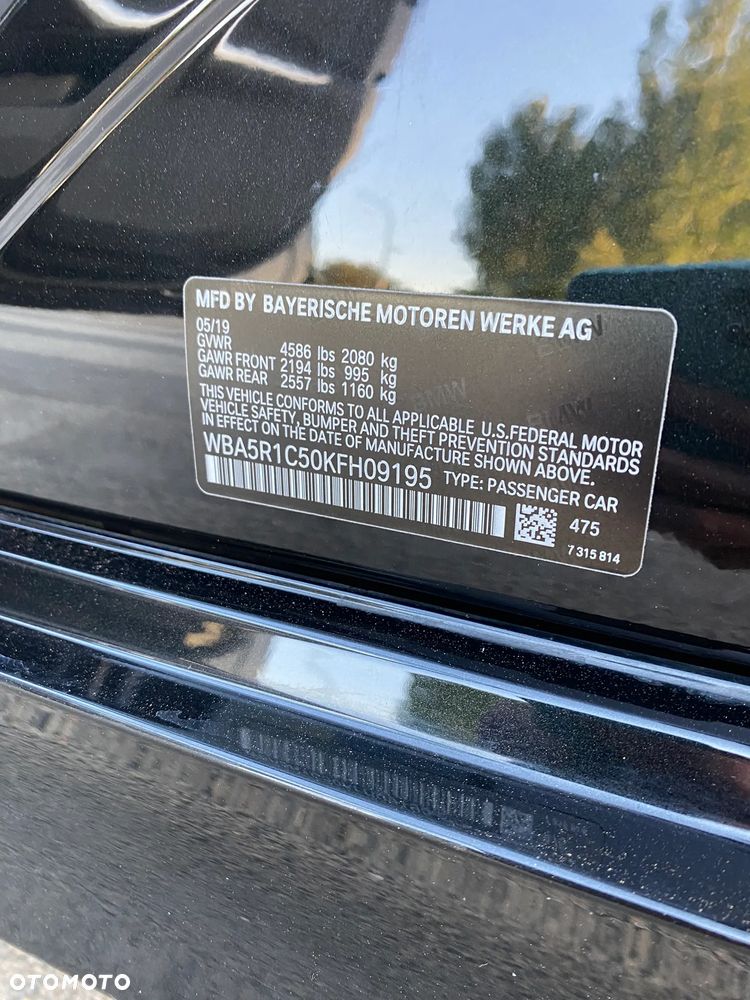 BMW Seria 3 330i M Sport - 38