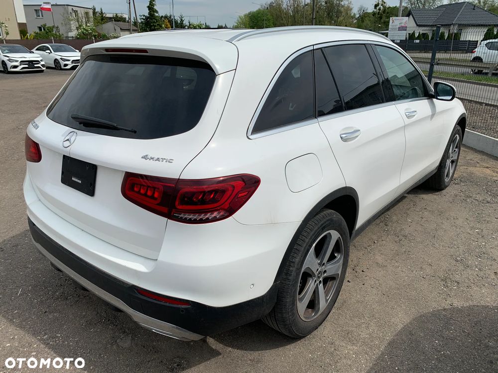 Mercedes-Benz GLC 300 4Matic 9G-TRONIC Edition Avantgarde - 9