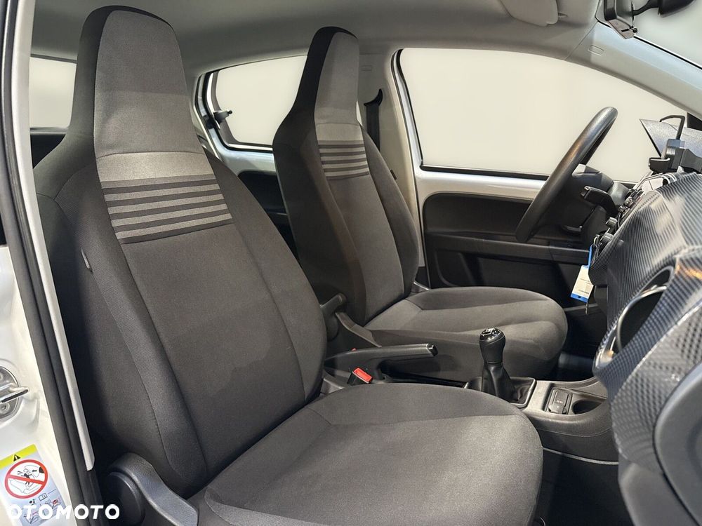 Volkswagen up! 1.0 move - 16
