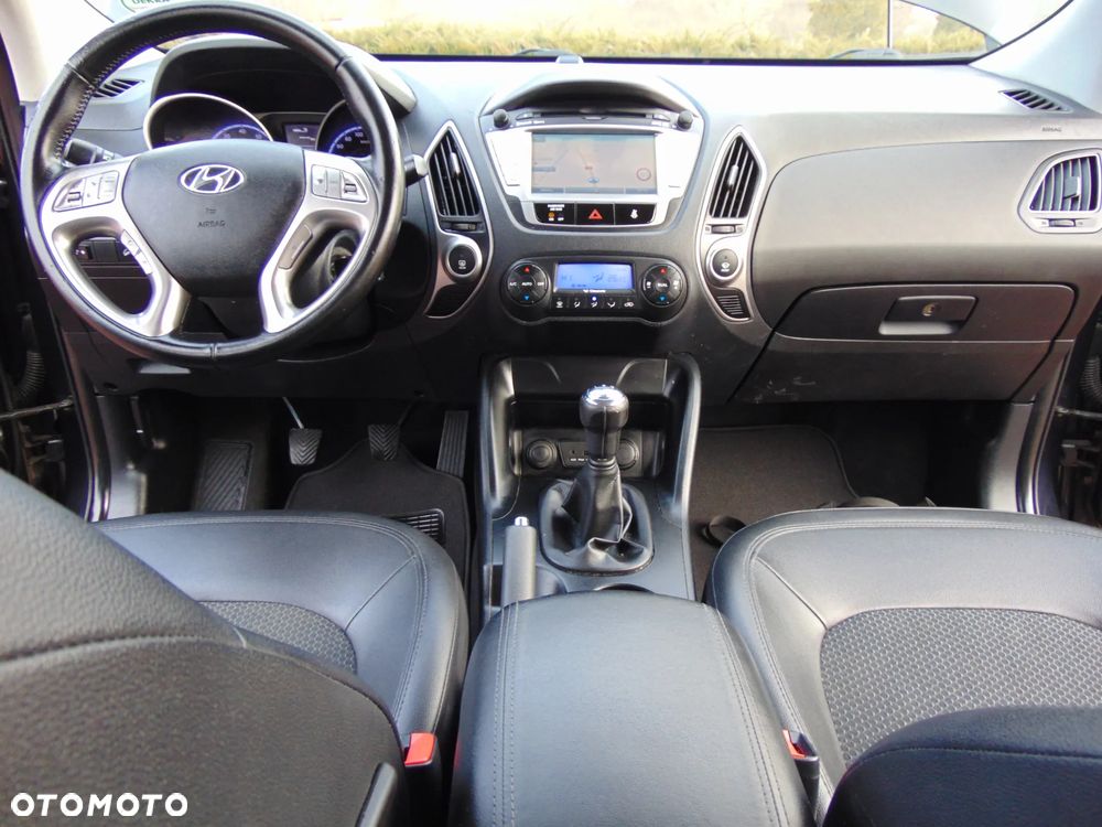 Hyundai ix35 2.0 Premium 2WD - 25