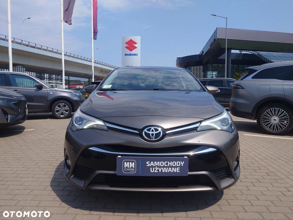 Toyota Avensis 1.8 Premium - 2