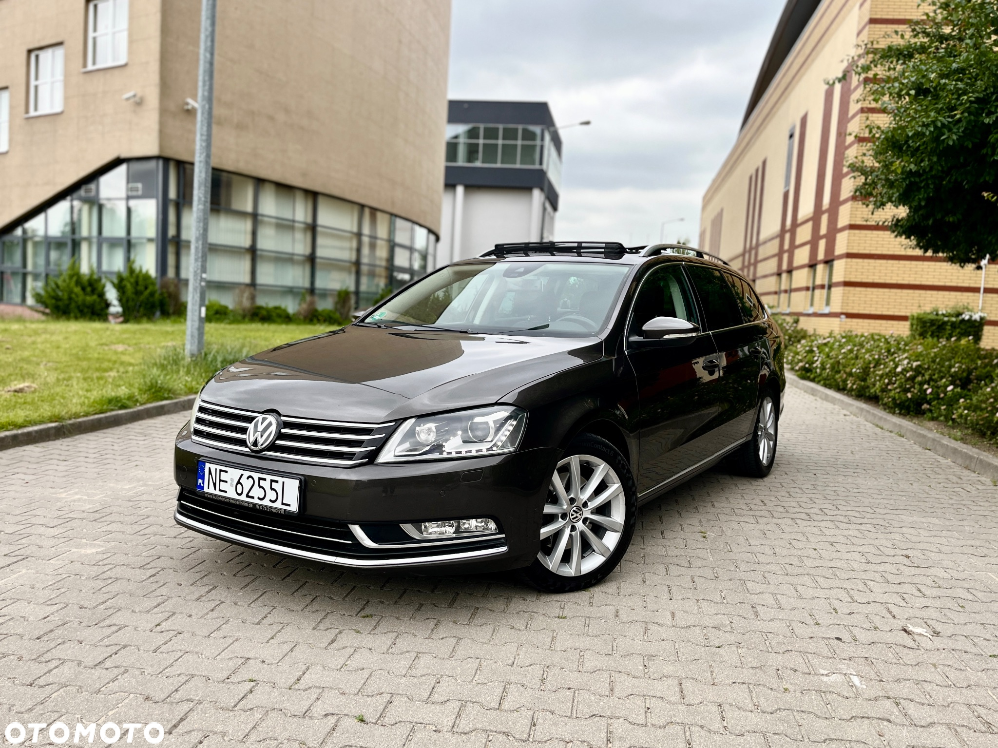 Volkswagen Passat Variant 2.0 TDI 4Motion DSG BlueMotion Tech Exclusive - 10