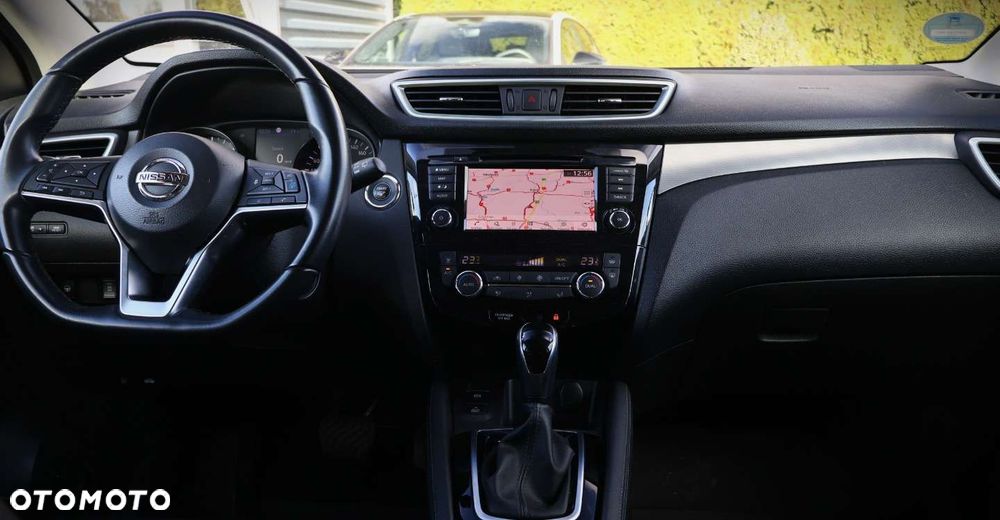 Nissan Qashqai - 14
