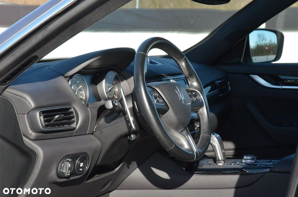 Maserati Levante MHEV Executive - 22