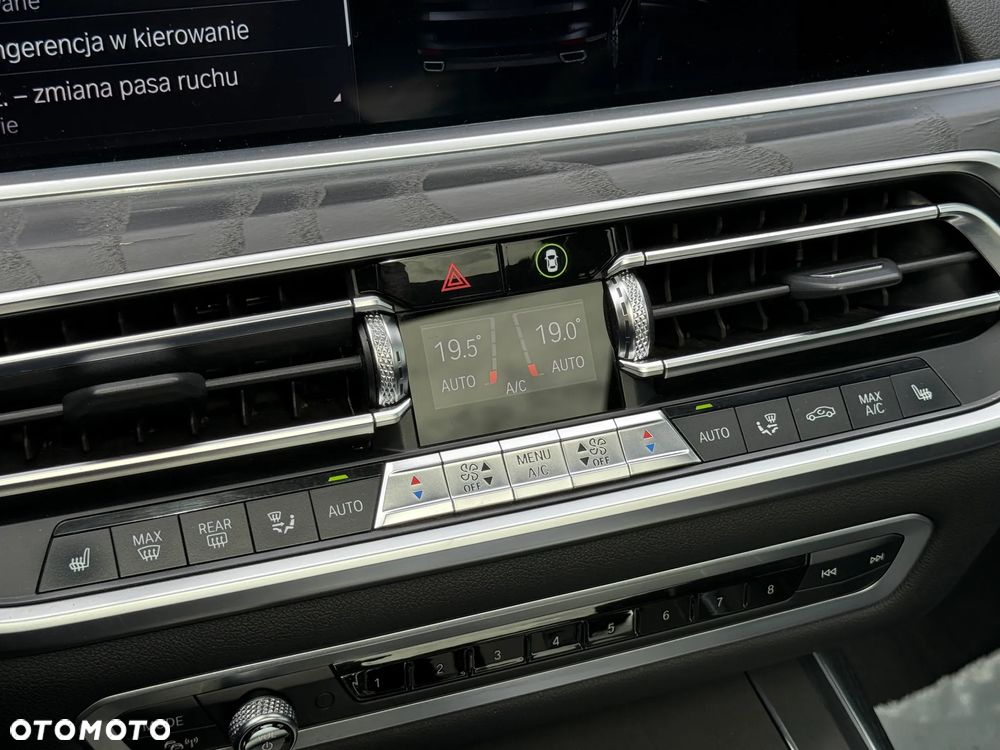 BMW X7 xDrive30d - 21