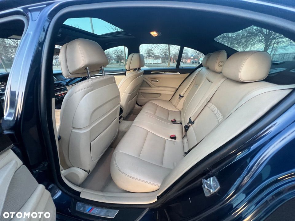 BMW Seria 5 535d - 34