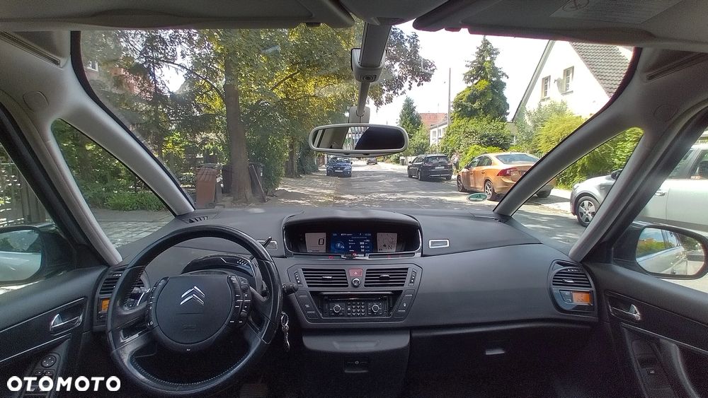 Citroën C4 Picasso 2.0 HDi Equilibre Exclusive Navi MCP - 12