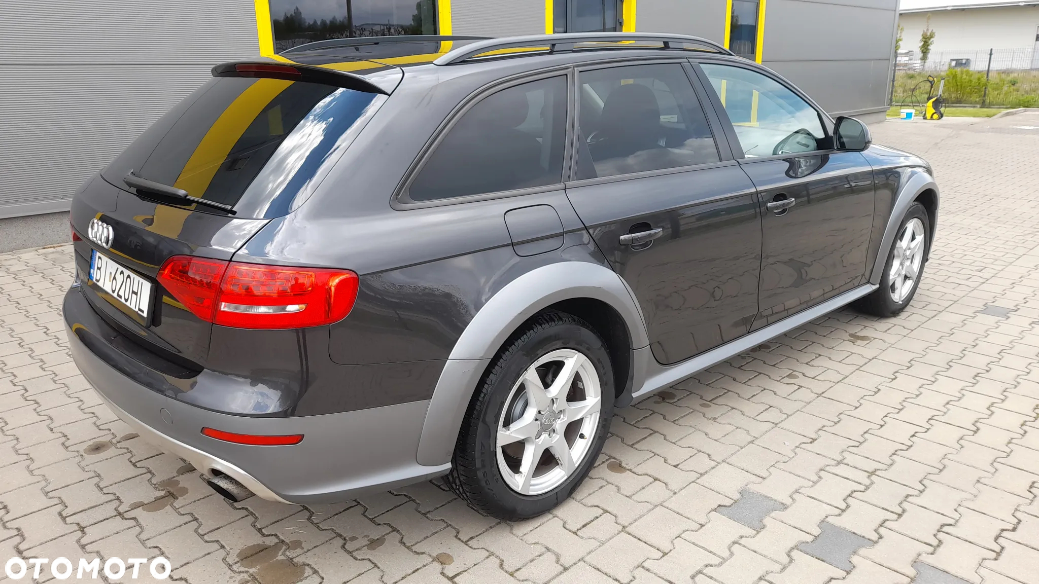 Audi A4 Allroad 2.0 TFSI Quattro S tronic - 4