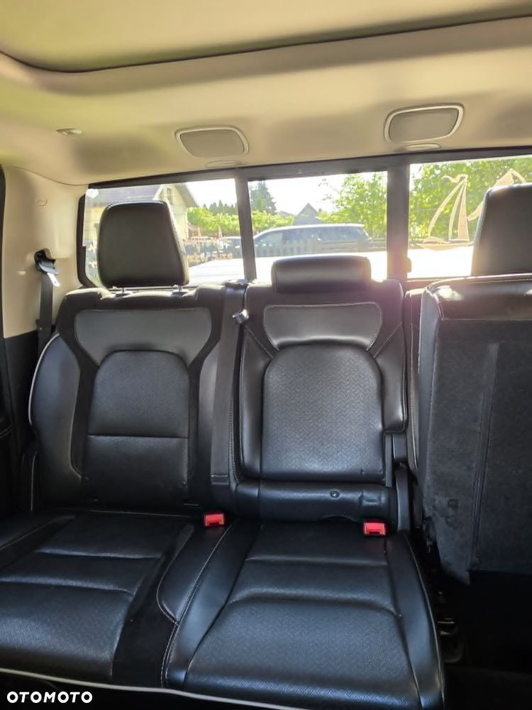 RAM 1500 Crew Cab Shortbed Laramie - 12