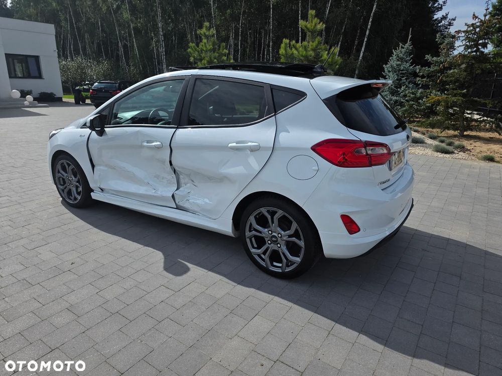 Ford Fiesta 1.0 EcoBoost S&S ST-LINE - 10