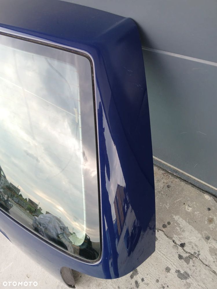Klapa Bagażnika LA5E z Szybą Passat B5 Lift Kombi - 8