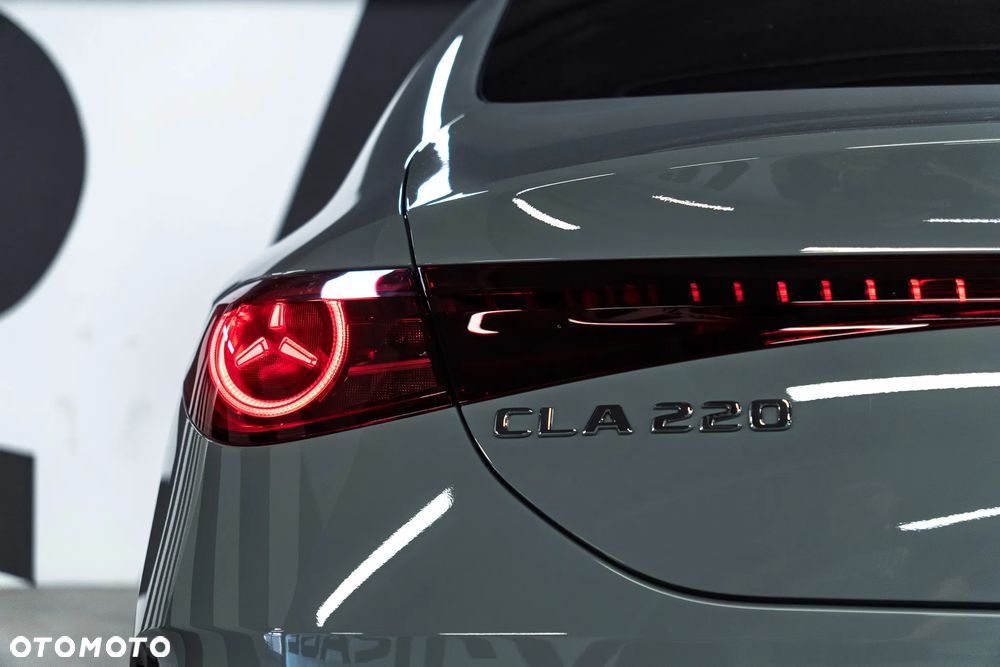 Mercedes-Benz CLA - 22