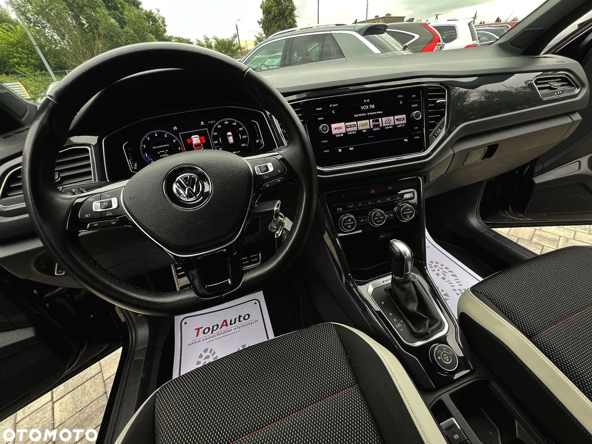 Volkswagen T-Roc 2.0 TSI 4Motion DSG Sport - 29