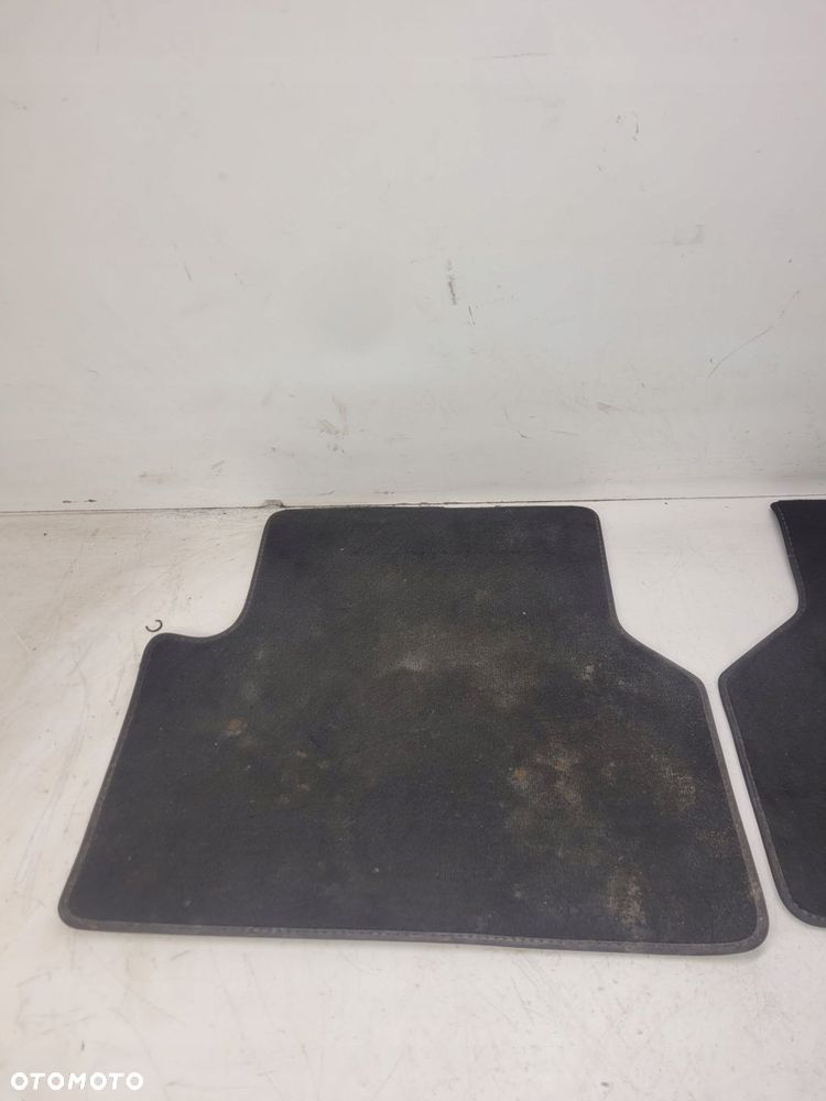 DYWAN DYWANIKI WELUROWE TYŁ AUDI Q3 8U 8U0864450 - 3