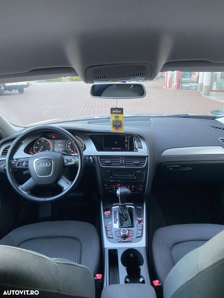 Audi A4 Avant 2.0 TDI Multitronic - 5
