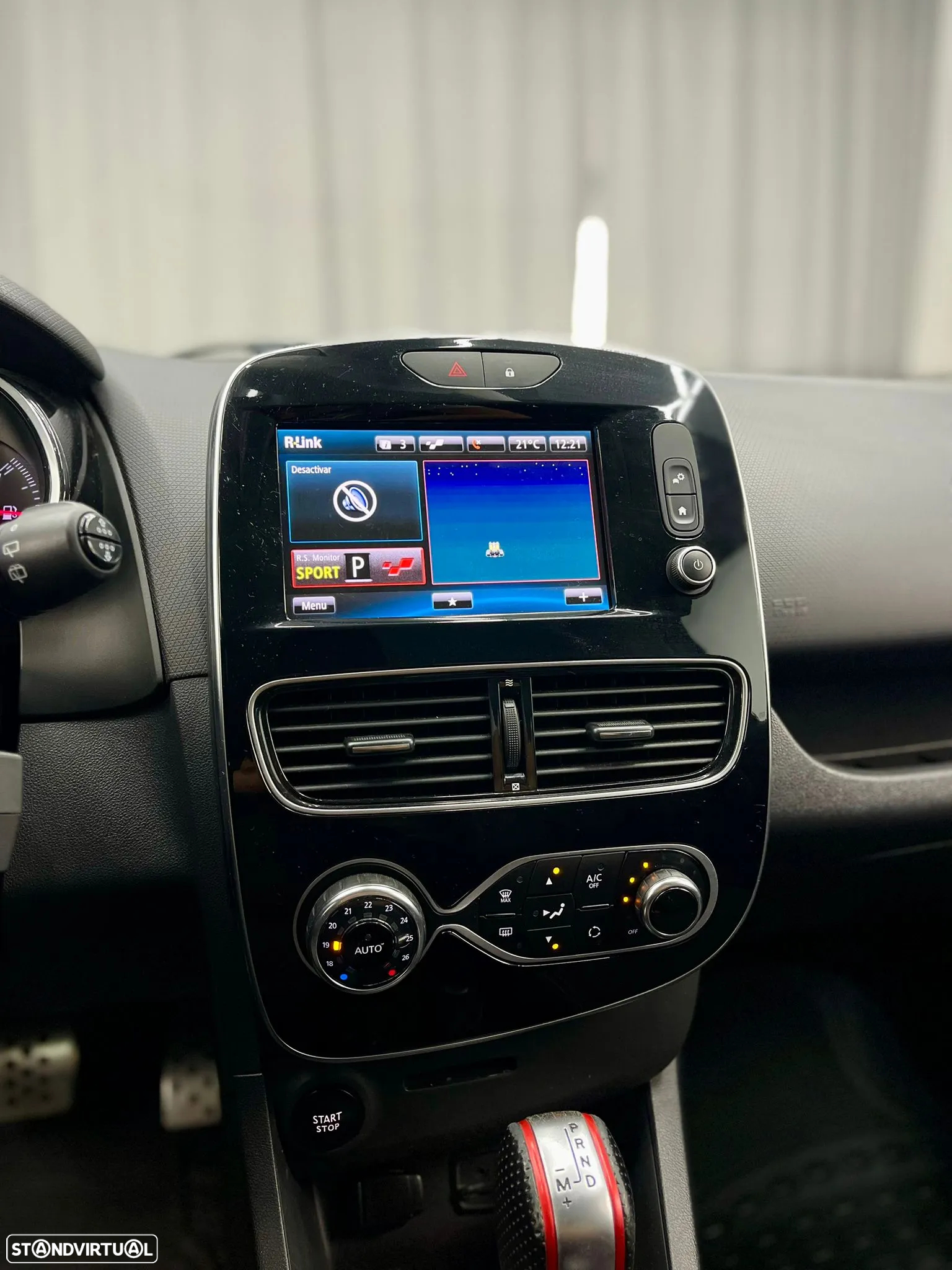Renault Clio 1.6 Turbo R.S. EDC Sport - 14