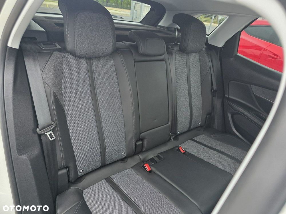 Peugeot 3008 2.0 BlueHDi GT S&S EAT8 - 30