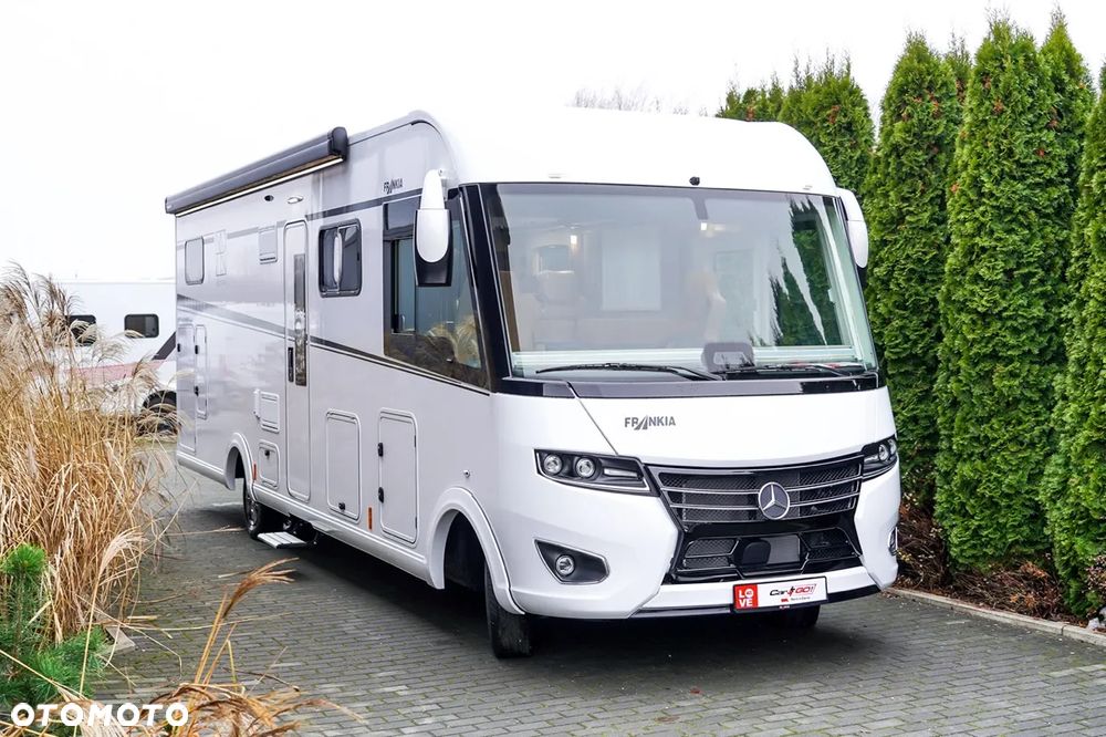 Frankia Platin I8400 GD