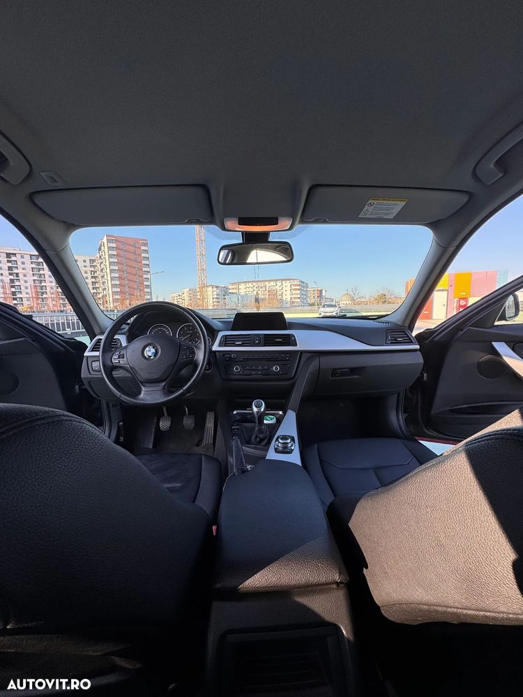 BMW Seria 3 318d - 3