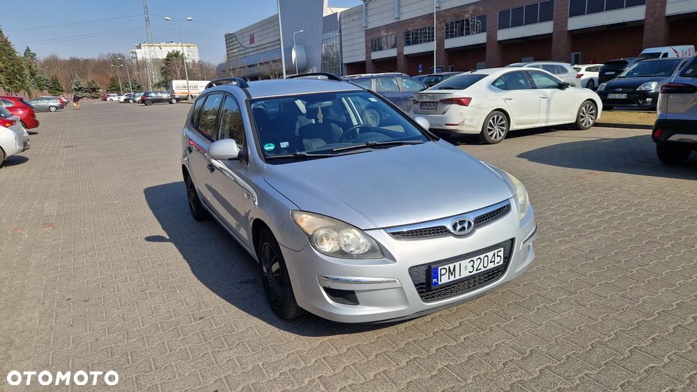 Hyundai i30 i30cw 1.4 Edition Plus - 9