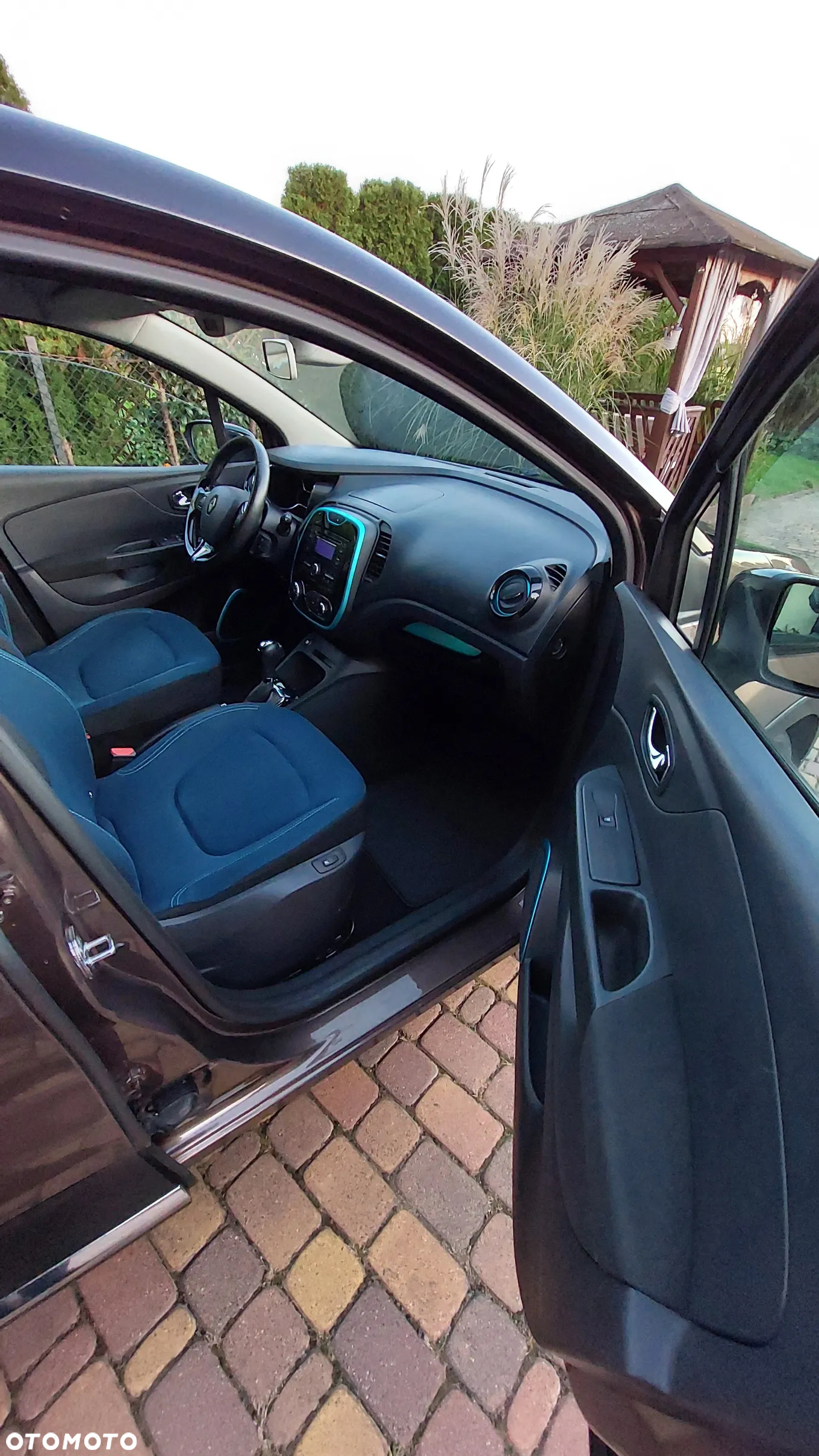Renault Captur 1.2 Energy TCe Intens EDC EU6 - 17