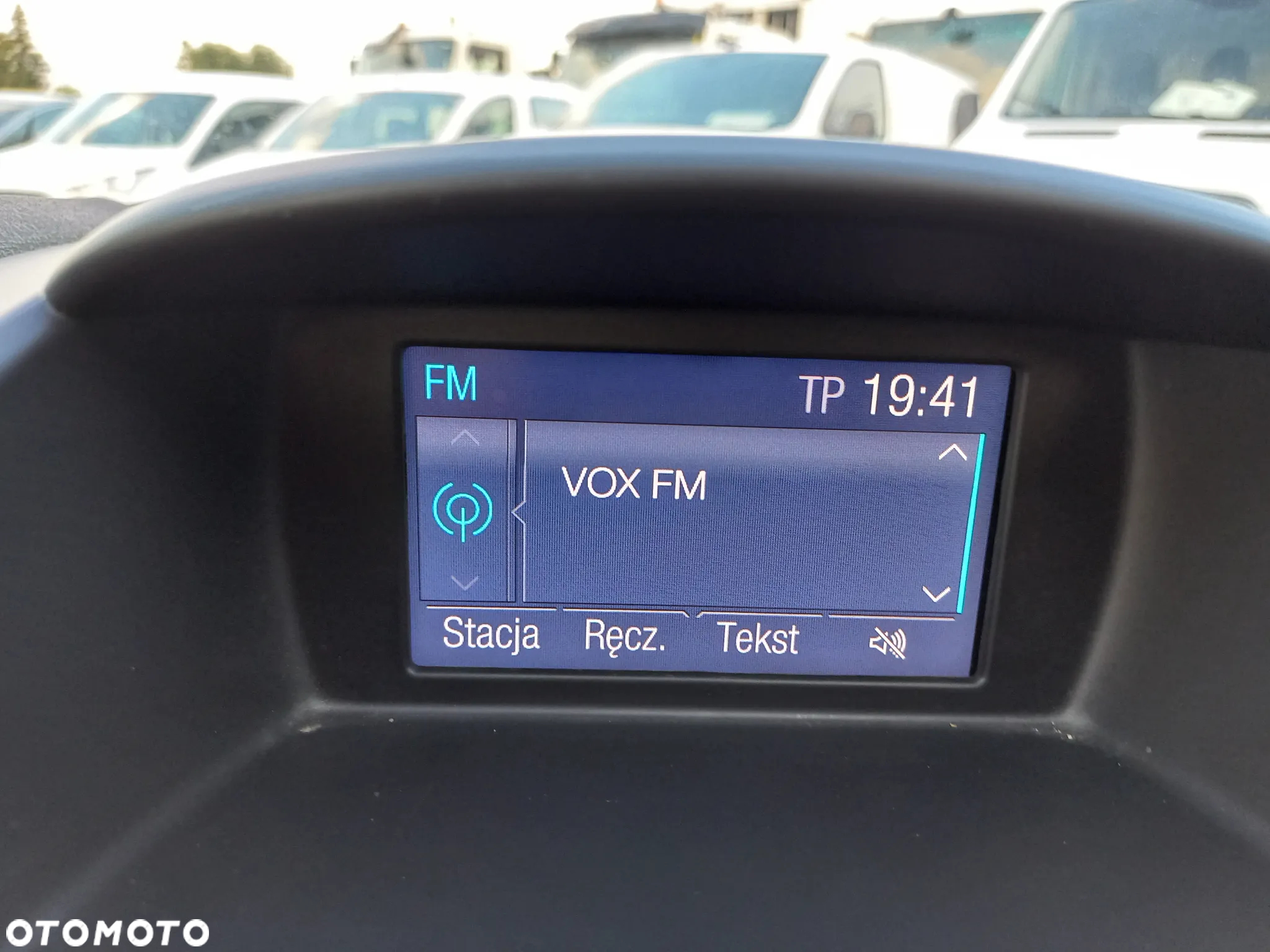 Ford Fiesta - 24
