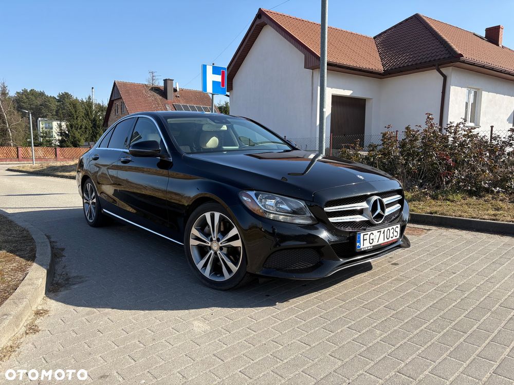 Mercedes-Benz Klasa C 300 7G-TRONIC - 2