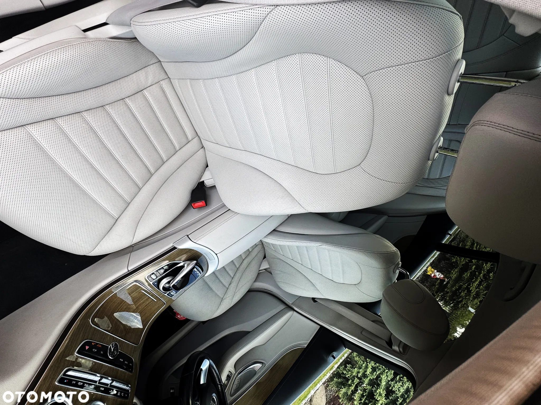 Mercedes-Benz Klasa C 250 7G-TRONIC - 29