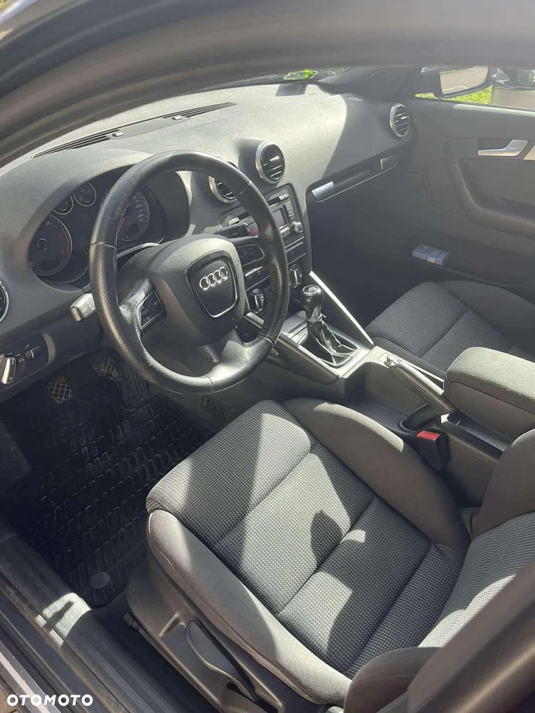 Audi A3 2.0 TDI DPF Attraction - 12