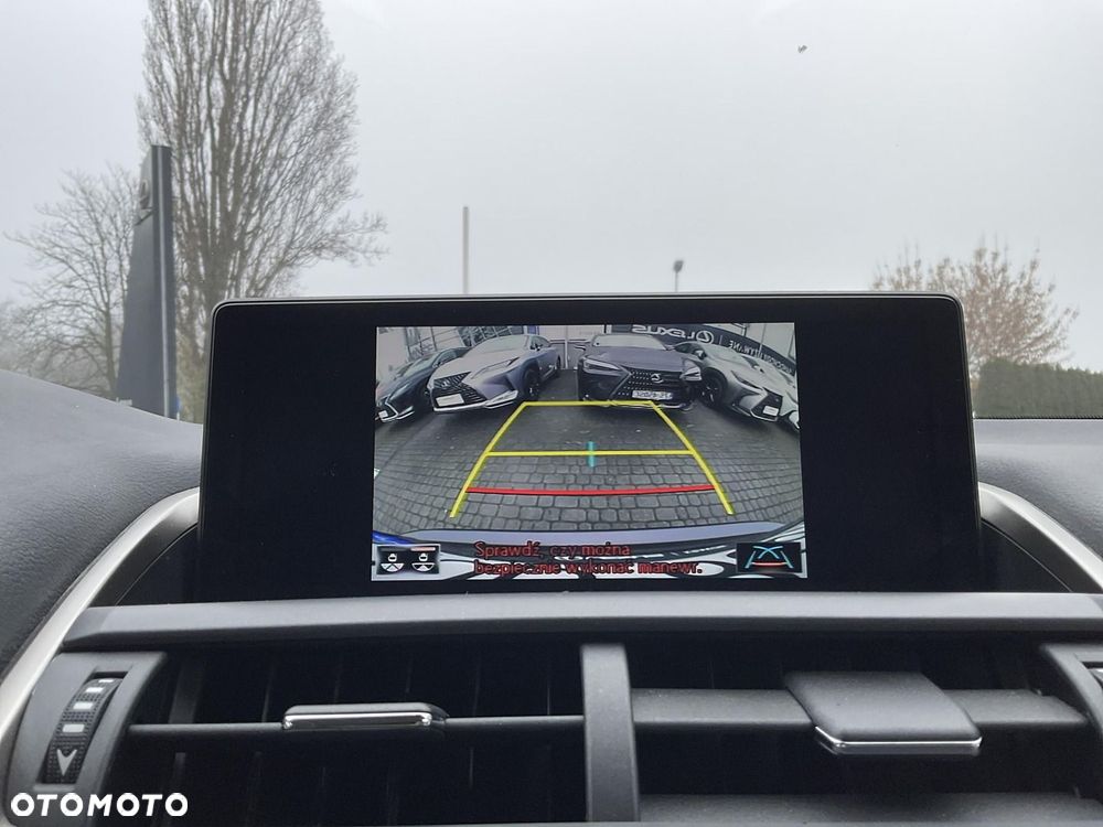 Lexus NX 300 F Impression AWD - 26