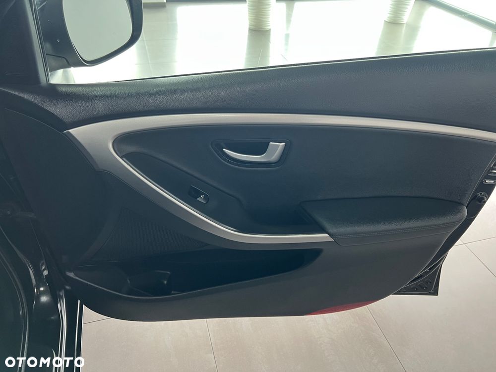 Hyundai i30 - 38