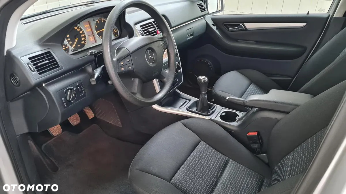 Mercedes-Benz Klasa B 170 NGT BlueEFFICIENCY - 8