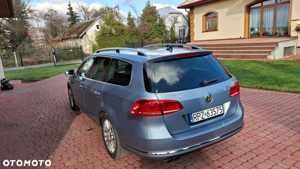 Volkswagen Passat 2.0 TDI Highline DSG - 10
