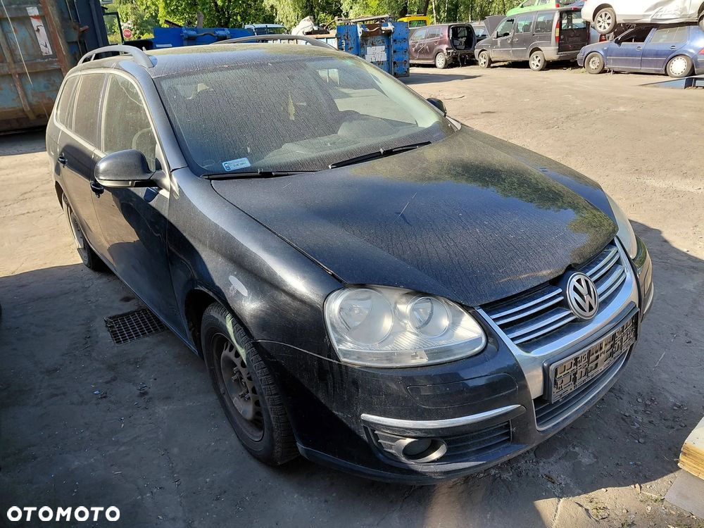 Na części: Volkswagen Golf  Rok 2009 Pojemność 1896 Moc 77 kw Diesel - 3