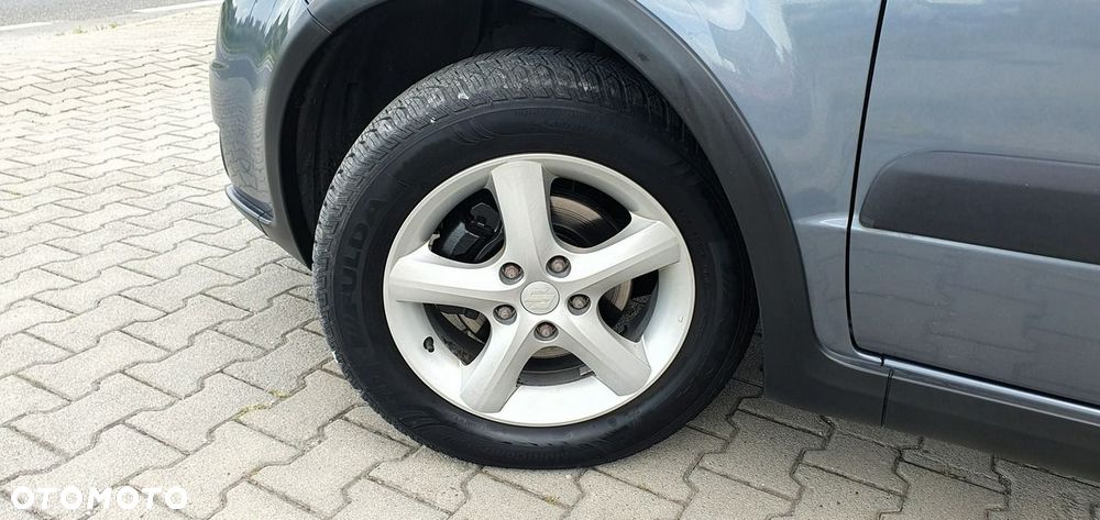 Suzuki SX4 - 16