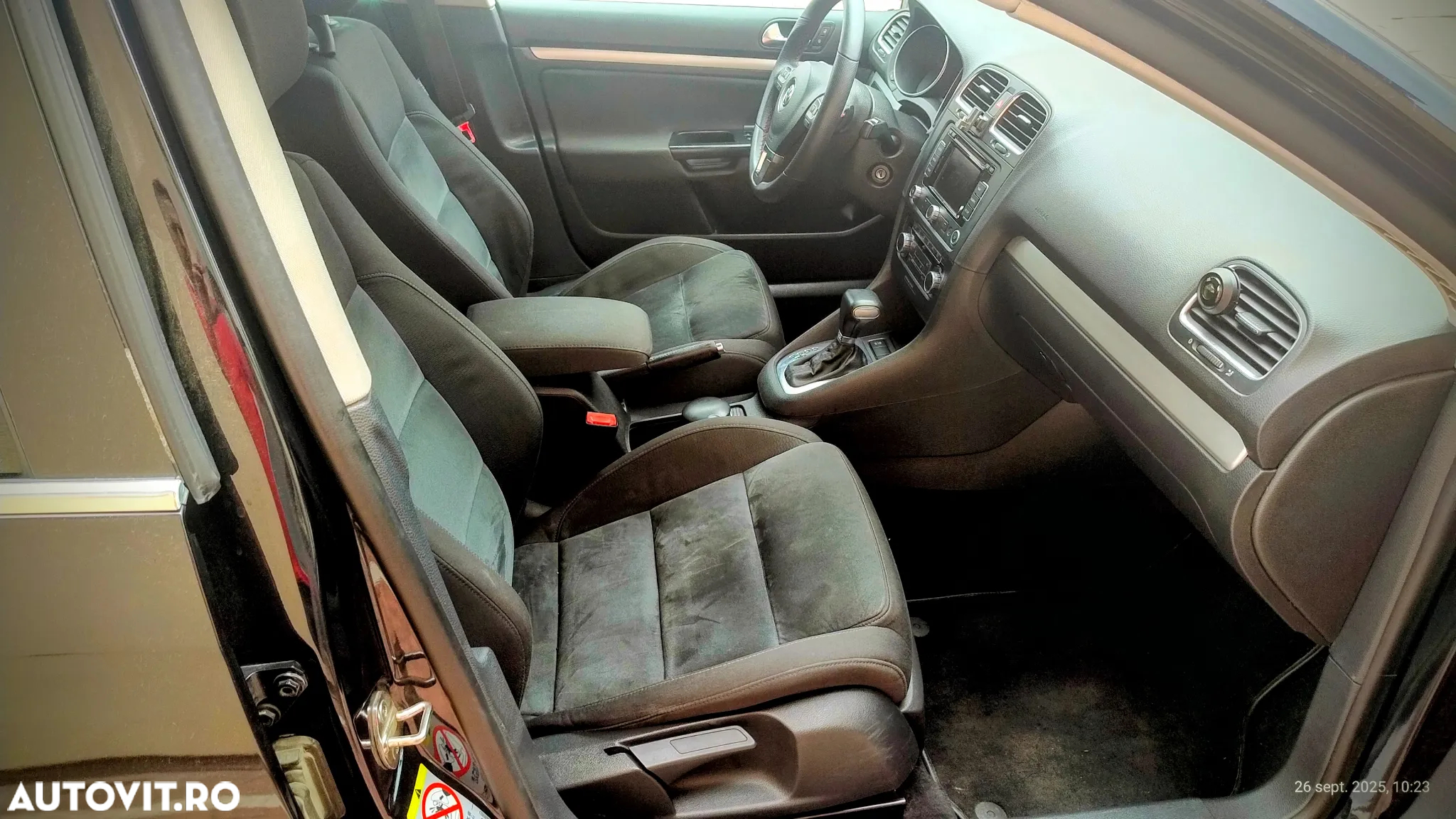 Volkswagen Golf - 5