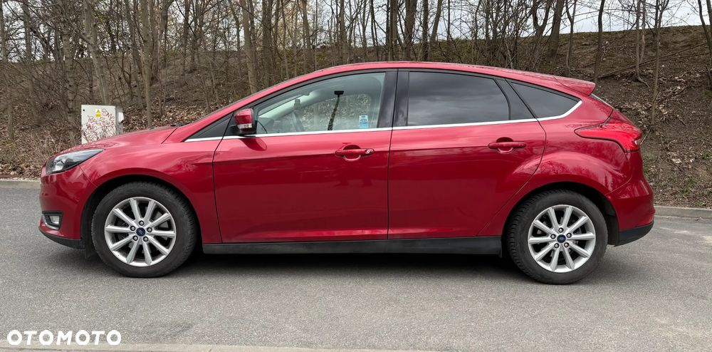 Ford Focus 1.5 EcoBoost Titanium ASS - 6