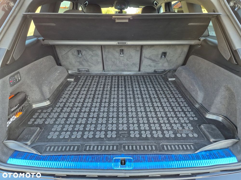Audi SQ7 4.0 TDI Quattro Tiptronic - 11