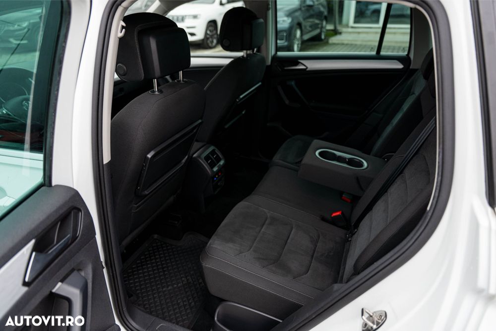 Volkswagen Tiguan 2.0 TDI SCR 4MOTION (BlueMotion Techn.) DSG Highline - 16