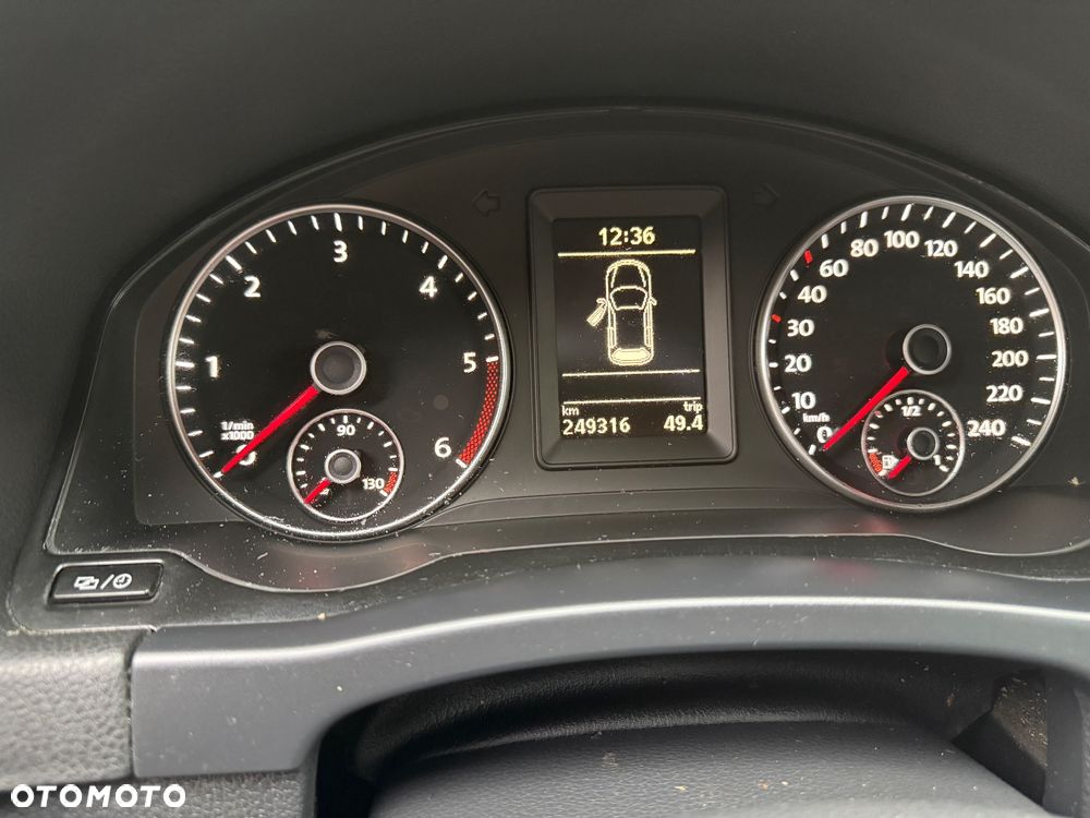 Volkswagen Golf Plus 1.6 TDI DPF Life - 13