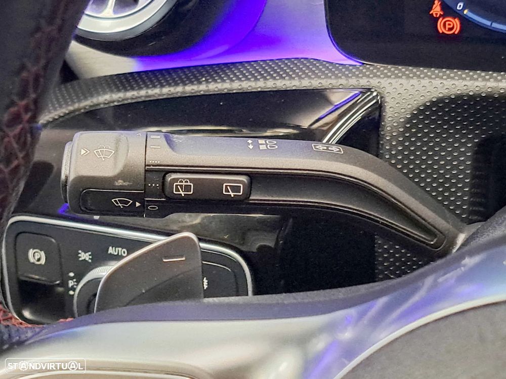 Mercedes-Benz A 180 7G-DCT AMG Line - 6