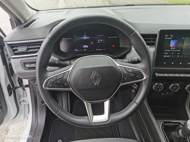 Renault Clio 1.0 TCe Evolution Bi-Fuel - 8