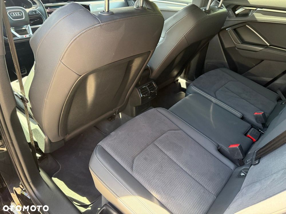 Audi Q3 Sportback 40 TFSI Quattro S-Line S tronic - 26