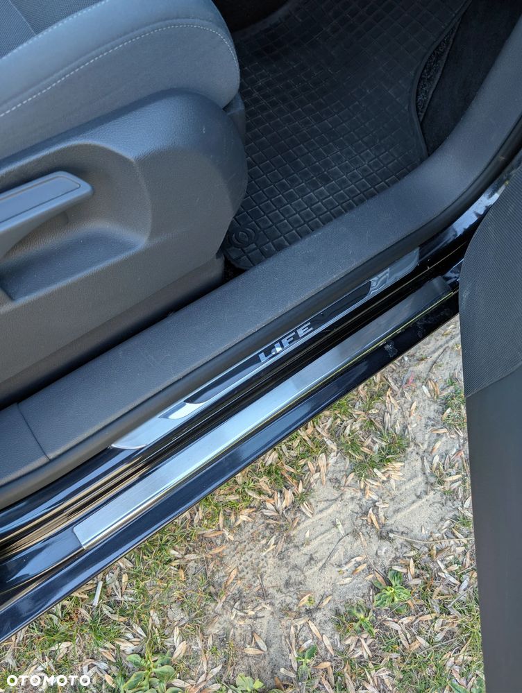 Volkswagen Touran 1.6 TDI DPF BlueMot Comfortline - 5