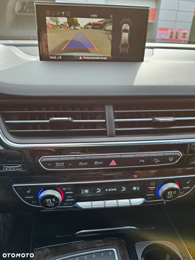 Audi Q7 3.0 TFSI Quattro Tiptronic - 29