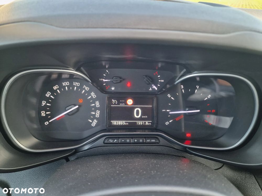 Toyota Proace City Verso Long 1.5 D-4D Family - 27
