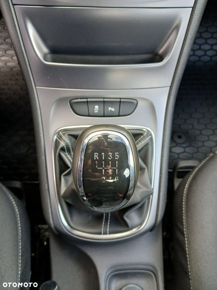 Opel Astra - 18