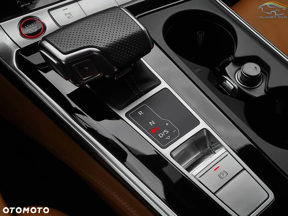 Audi RS6 Avant 4.0 TFSI quattro tiptronic - 38